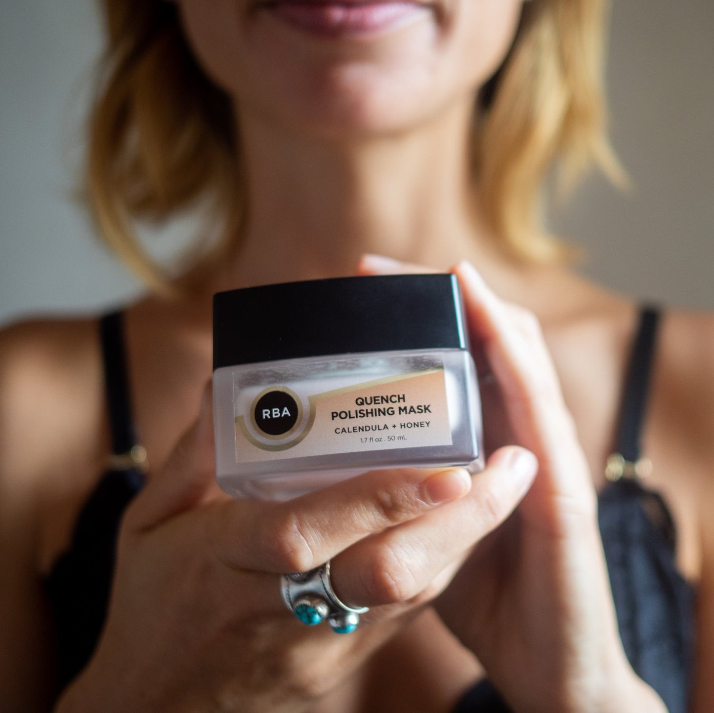 Máscara de polimento de têmpera